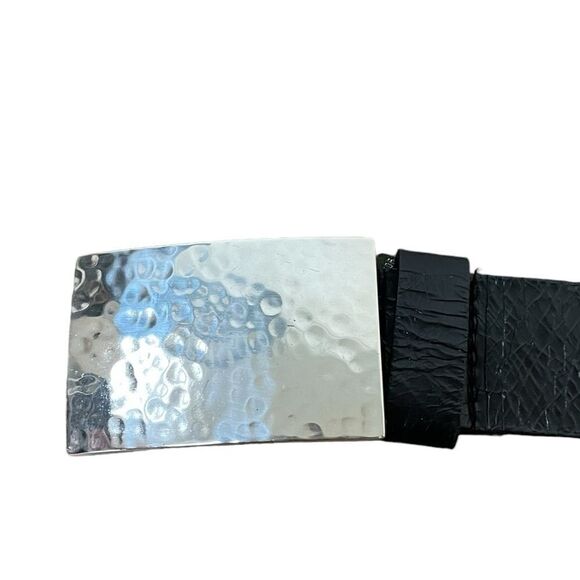 BRAVE BELTWORKS Black Leather Belt Silver Pebbled Rectangle Square Buckle 28